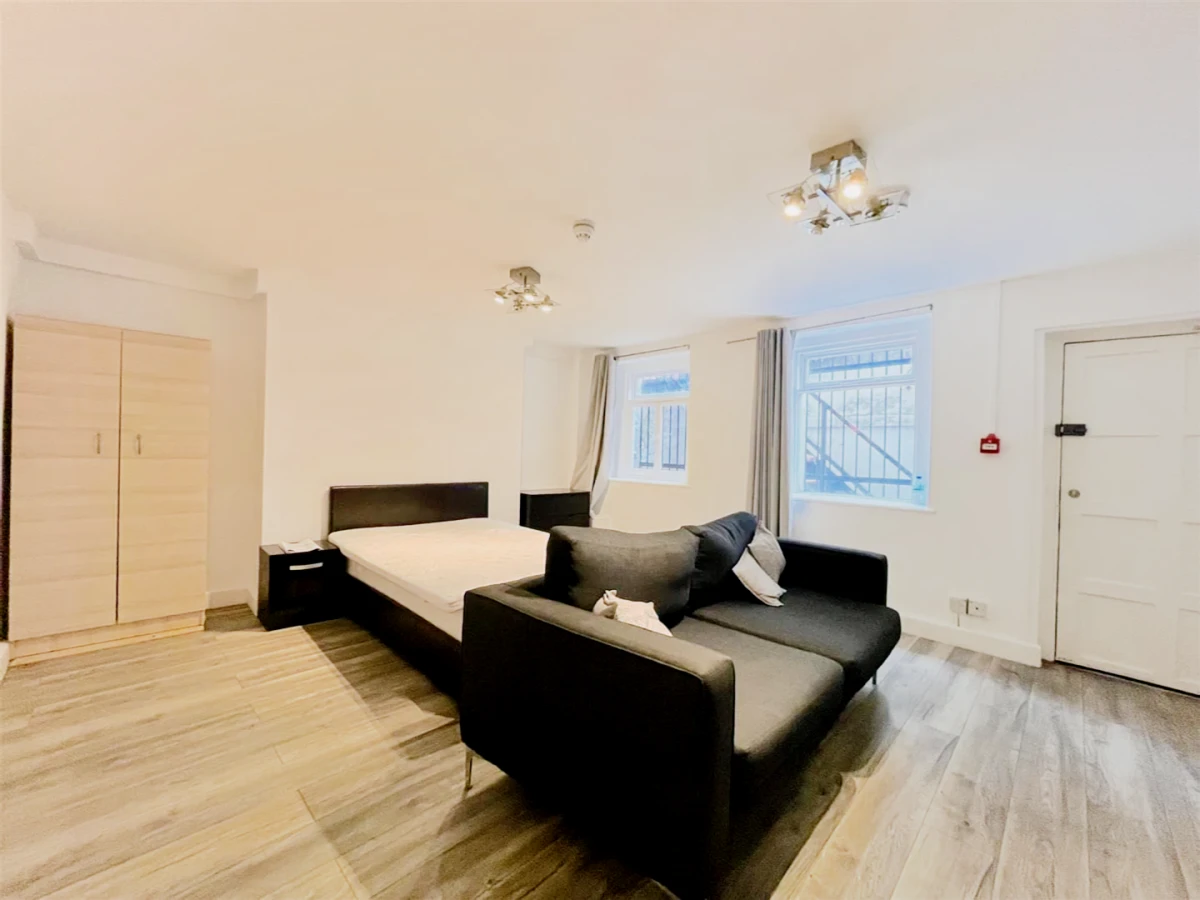 ST-Crowndale Road - alojamiento para estudiantes en Londres