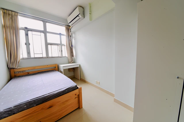 [Near Polytechnic University of Hong Kong] Luen Tak Building 4