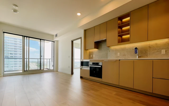 #3501 - 85 Mcmahon Dr 2