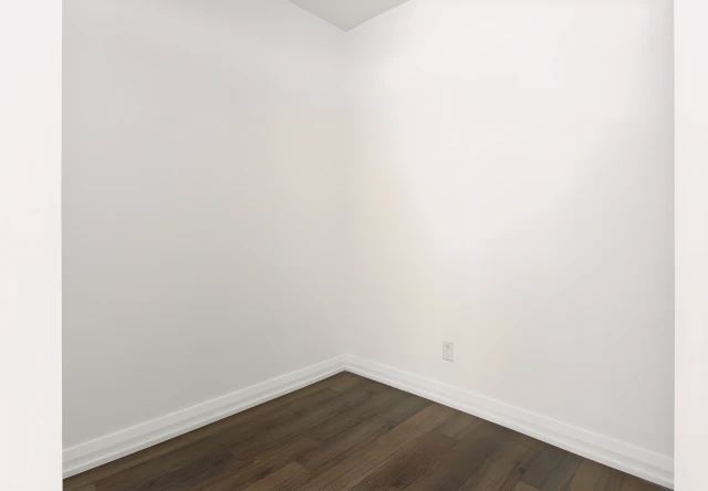 517-155 Yorkville Ave 2