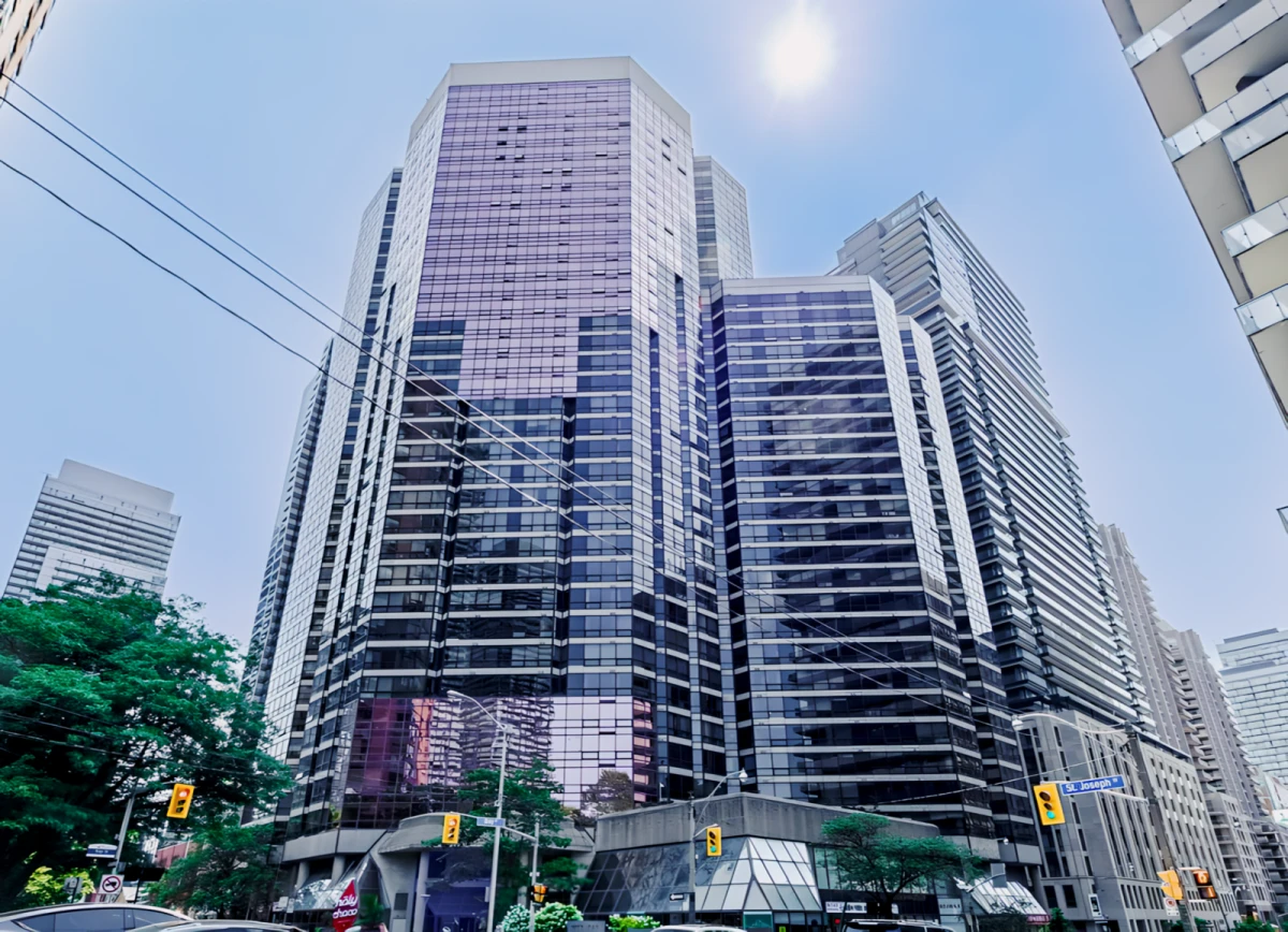 1012 - 1001 Bay St 0