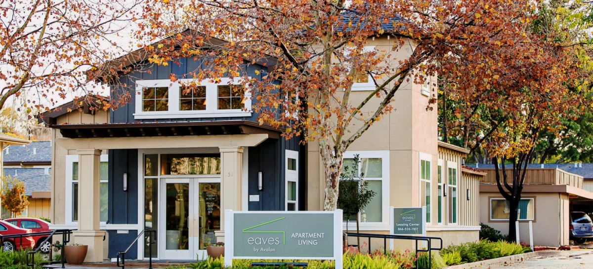 eaves Creekside - Mountain View student accommodation