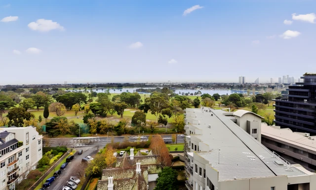 1011/470 St Kilda Road 3