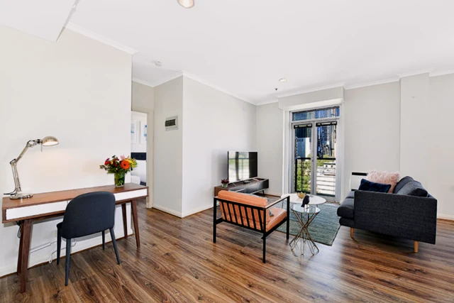 apartment near Victoria Street 4