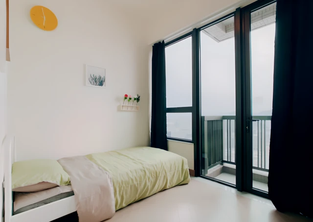 Cannes | Sunrise Cannes Jinhai Apartment 4