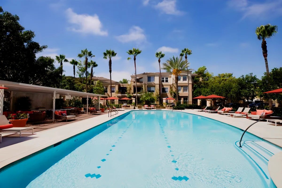 Baypointe - résidence étudiante à Newport Beach