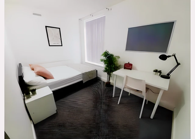 174 Cranborne Road, L15 4