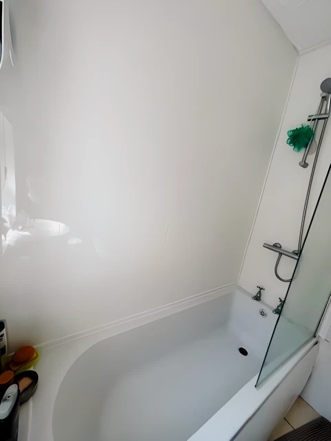 Frederick Street, LE11 3BJ 1