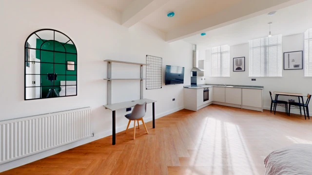 Derby Road , LE11 5HL 1