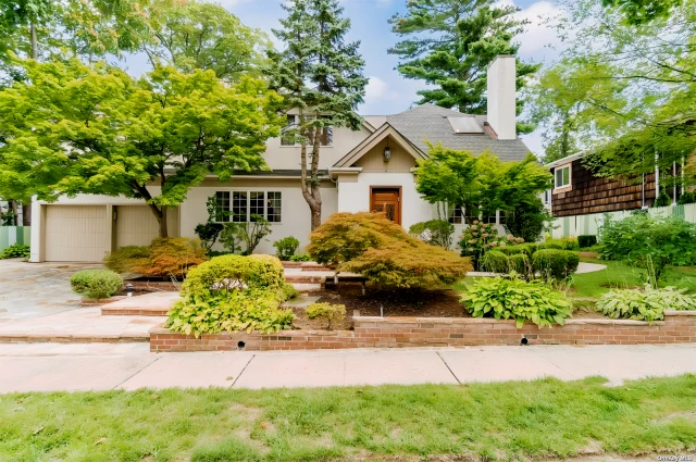 7 Governors Ct 1