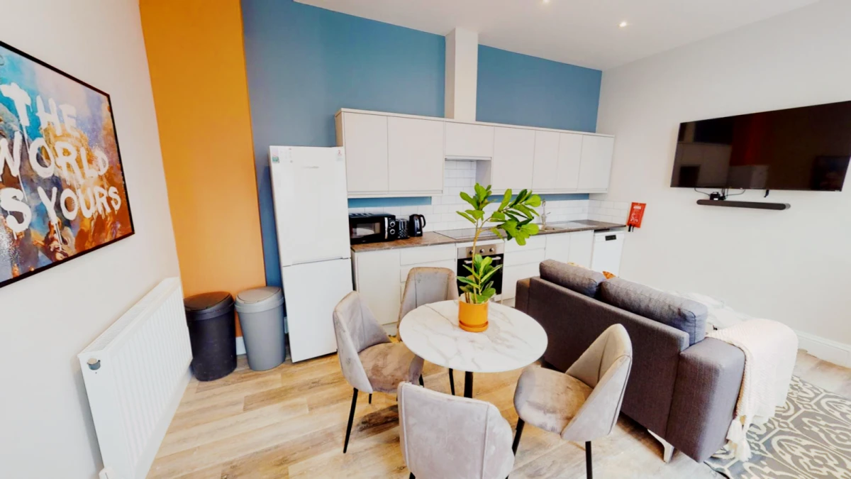 Second Floor Flat, St Nicholas Street, BS1 1UQ 0
