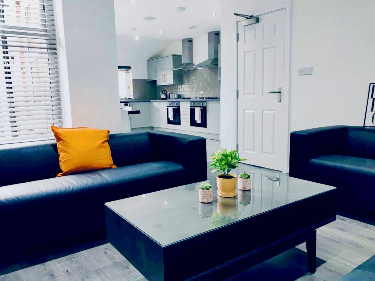 46 Alderson road, L15 0