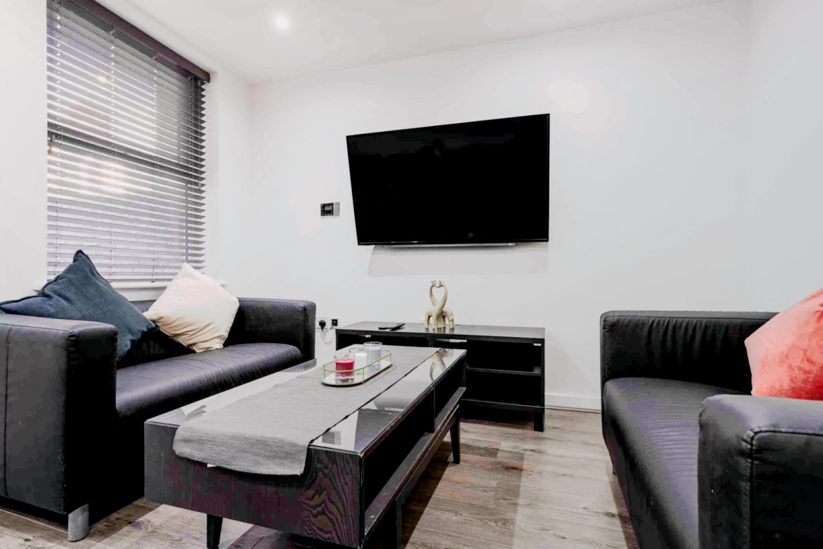 5 jamieson road, L15 0