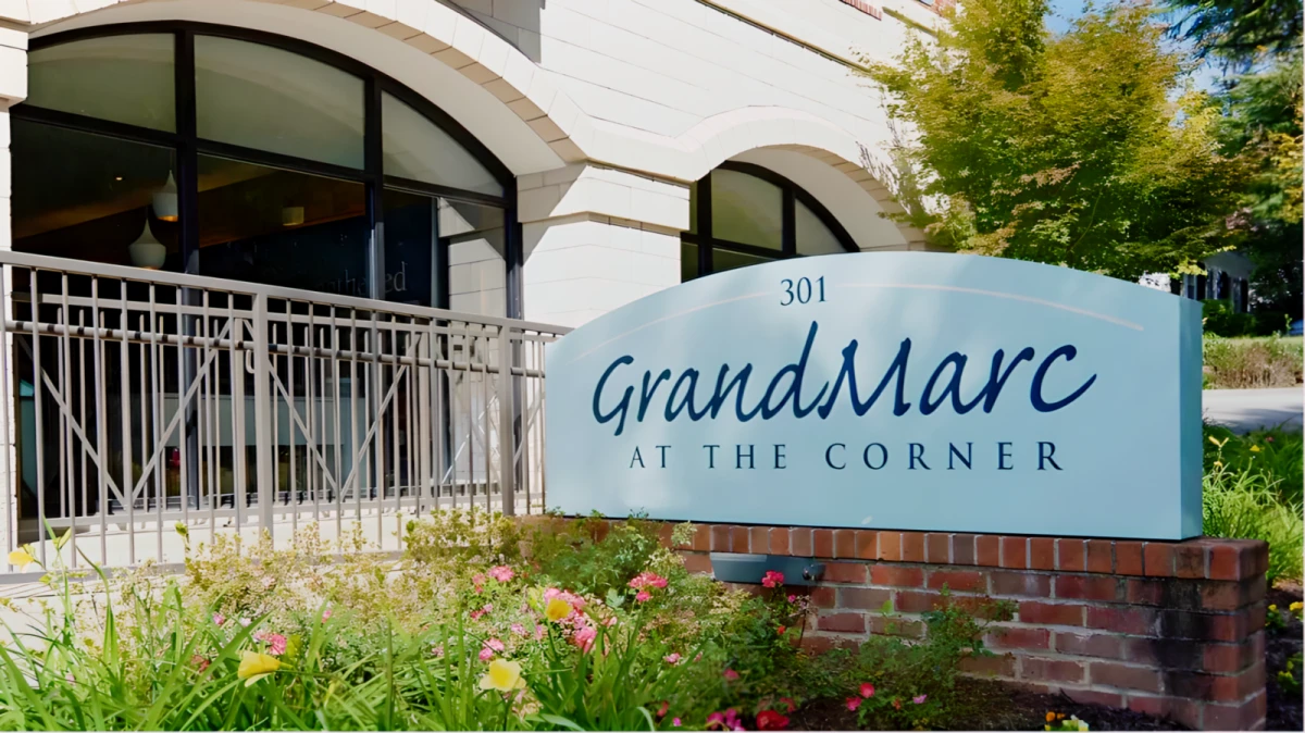GrandMarc At The Corner - chỗ ở sinh viên tại Charlottesville