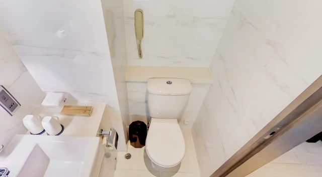 The Bauhinia Hotel, Tsim Sha Tsui 1