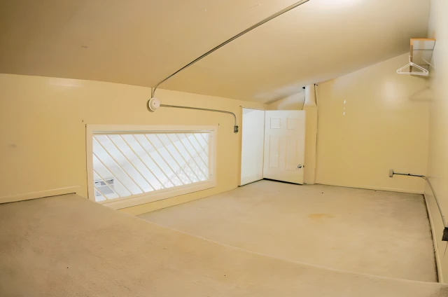 2633 Ellendale Pl.  3