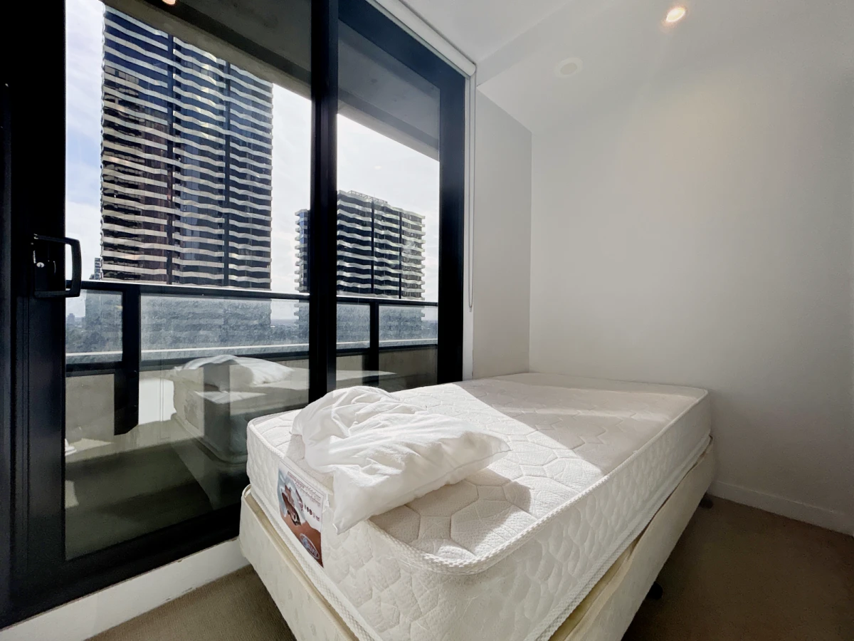 80 A'Beckett Street 0