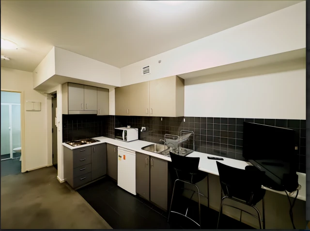 1716/39 Lonsdale Street 2