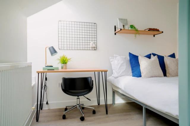 Flat 2, 7 Eileen Grove, M14 5WE 4