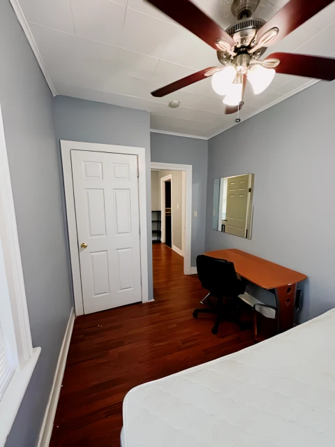 1436 East Genesee St 1