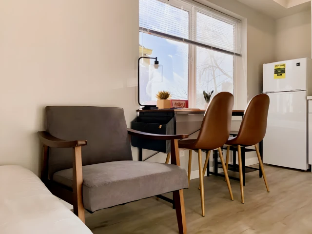 Ace Apartments 4