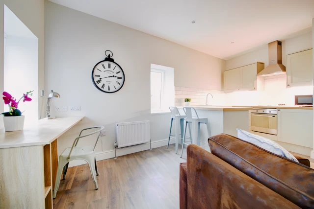Flat S, Park View 1