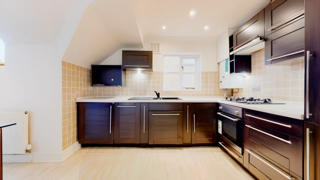 Walm Lane 23439# 3