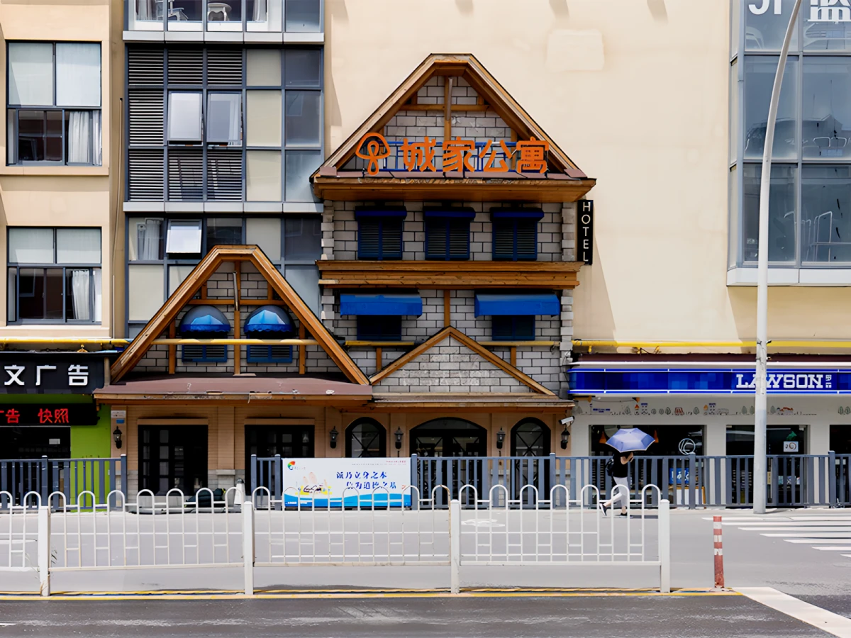 Yinggao West Road Metro Station Store -- CJIA Apartment 0