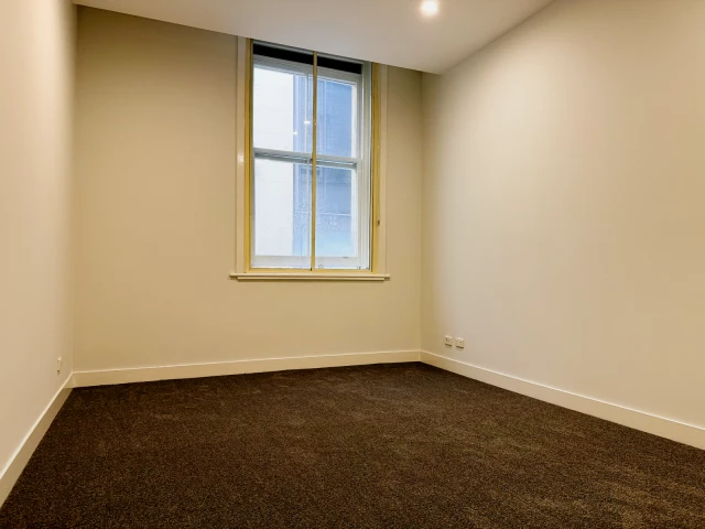 392 Little Collins Street 4