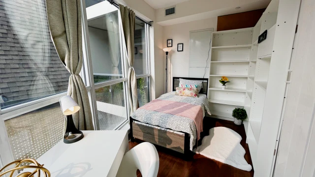 Liwinco - Yorkville (88 Cumberland St) 4