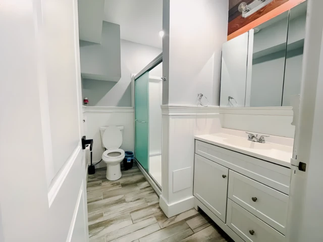 4027 Beechwood Blvd Apt 2 3