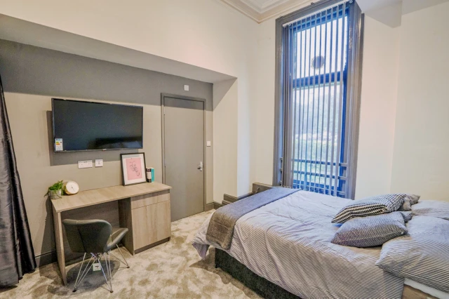 Room 10, Regent Road, LE1 7PA 4