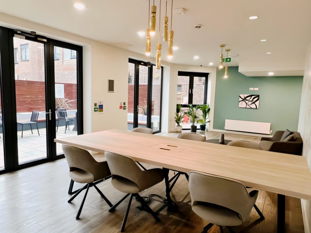 St. Peters Street 24750# 2
