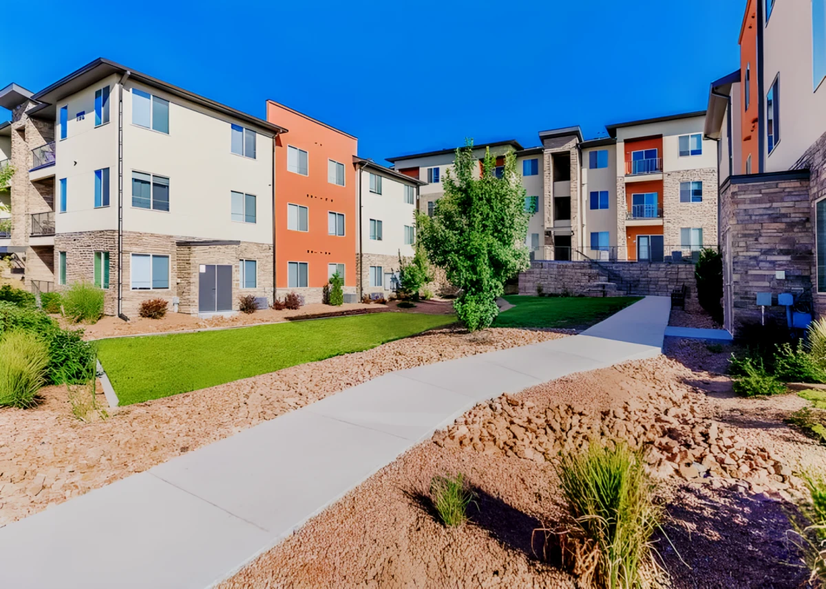11 West - Colorado Springs student accommodation