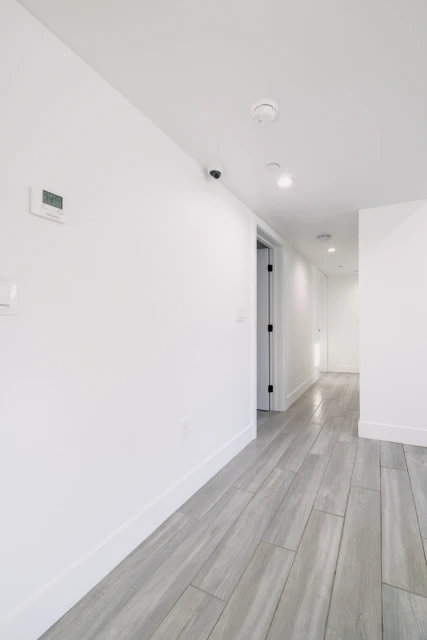 1650 W. 35th Pl 4