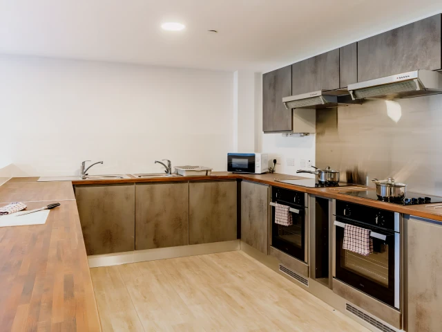 uhomes.com | Student Accommodation, Housing, Flats, Apartments for Rent