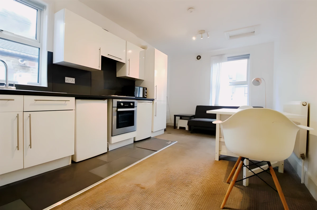 Fortess Road 25093# 0