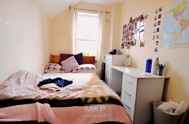 Entire Place·4B1B···91 Warwards Lane, Selly Oak 1