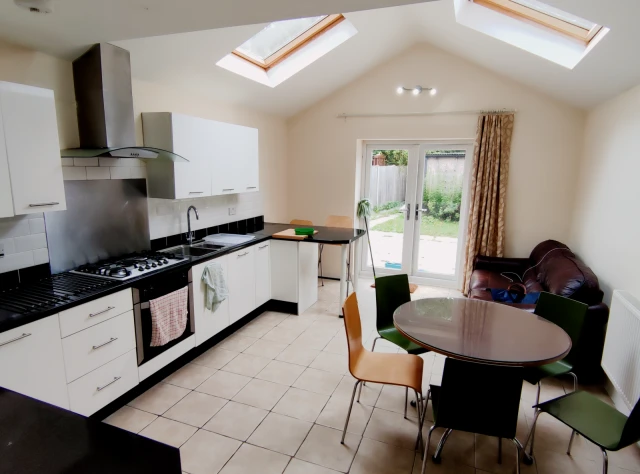 196a sir henry  parkes road 3