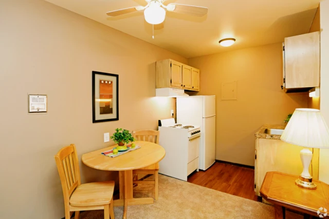Allen House Apartments 2