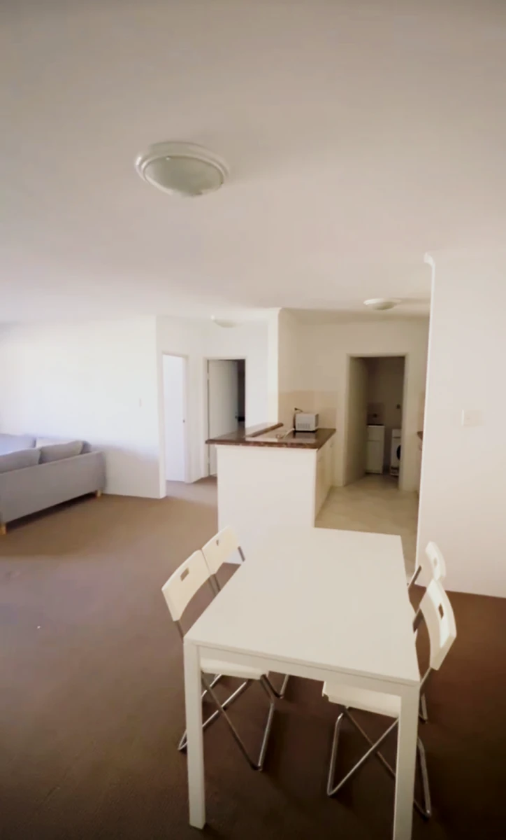 83 Dalmeny Ave 0