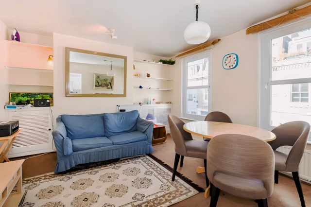 Spear Mews, Earls Court 2