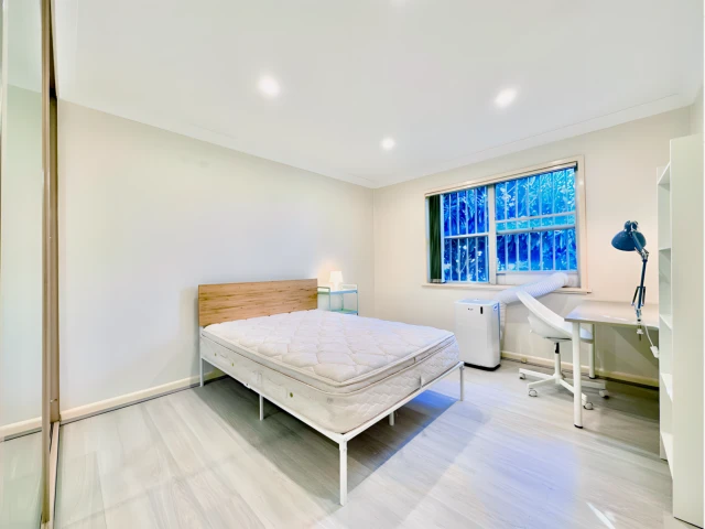 36 Daunt Ave(027) 1
