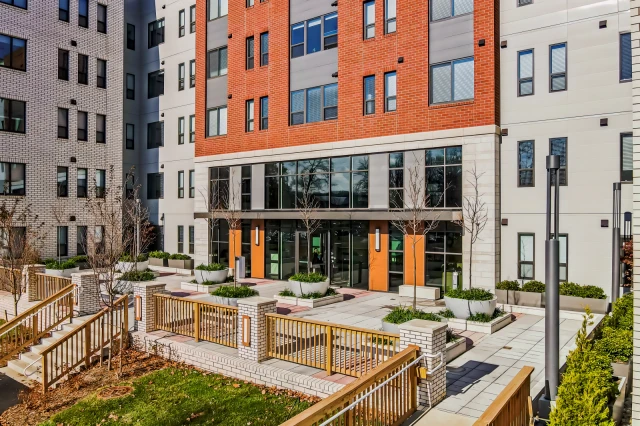 The Main on University 2