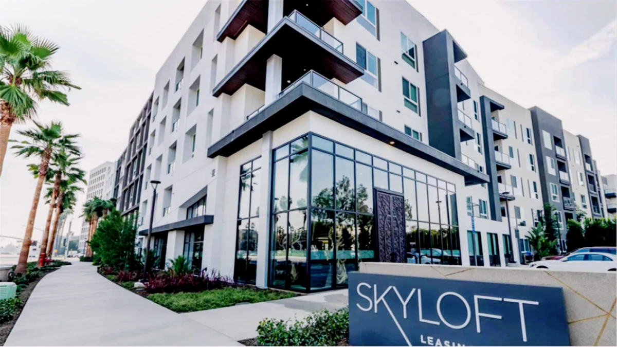 Skyloft Apartments - 얼바인시 학생 숙소