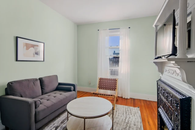 11 Linden Street 4
