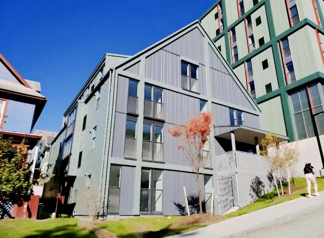 Catherine Commons 4
