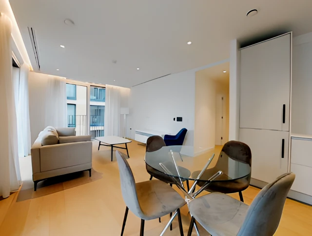 LH-Sovereign Court 4