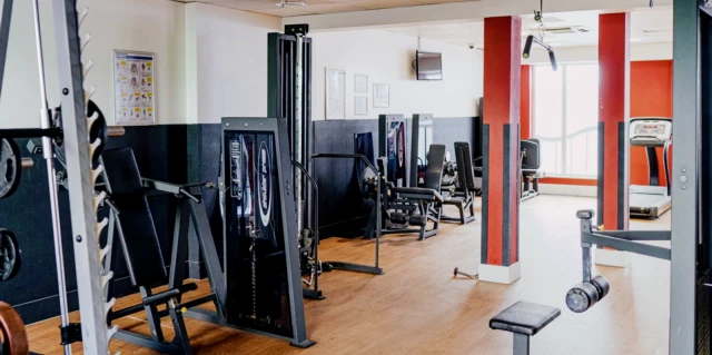 Uit The Heights Birmingham 1