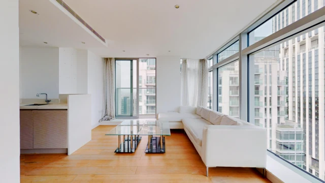 3 Pan Peninsula Square C 3